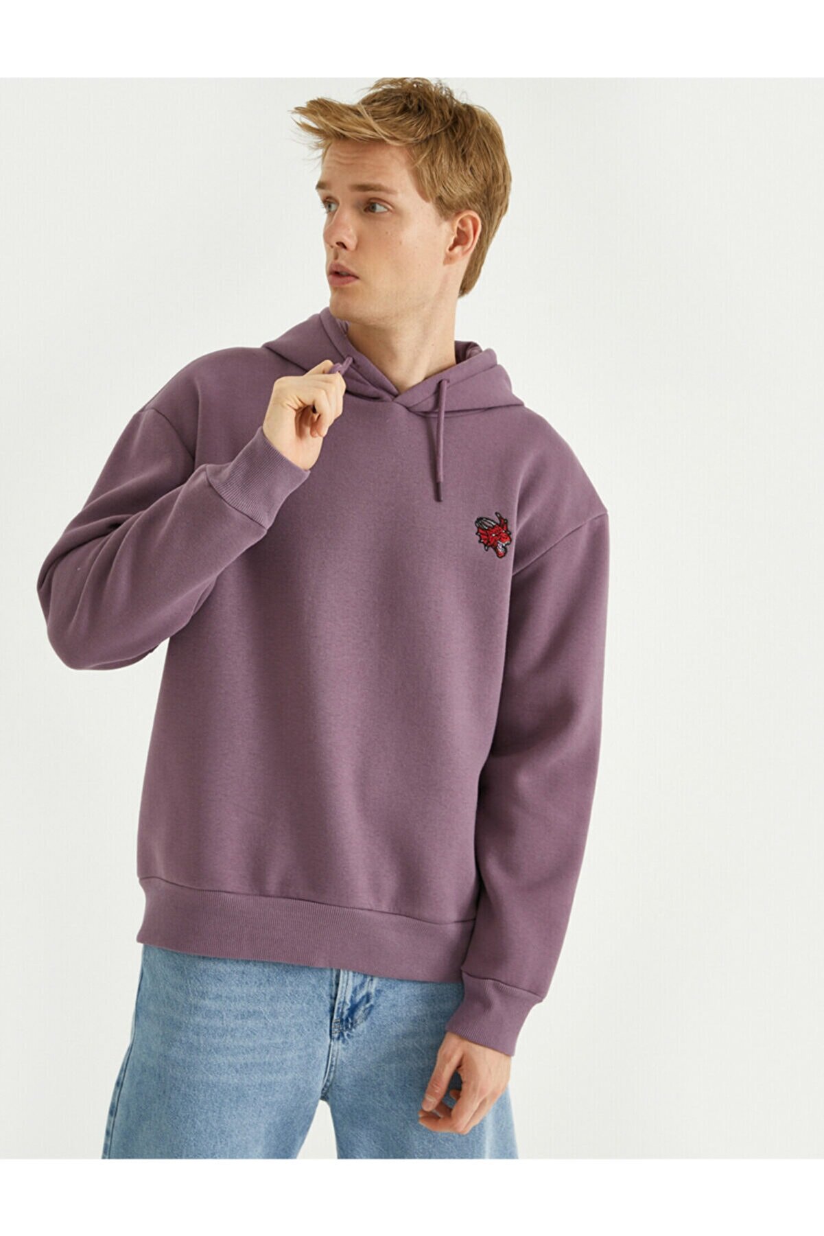 Kapşonlu Sweatshirt Işlemeli
